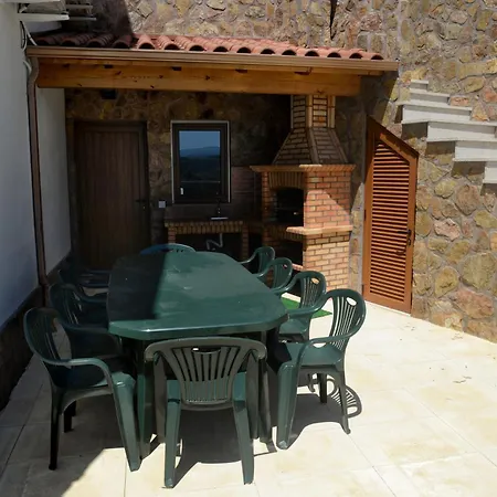Spacious In With Private Pool Villa