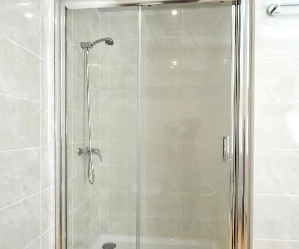 Spacious In With Private Pool Villa