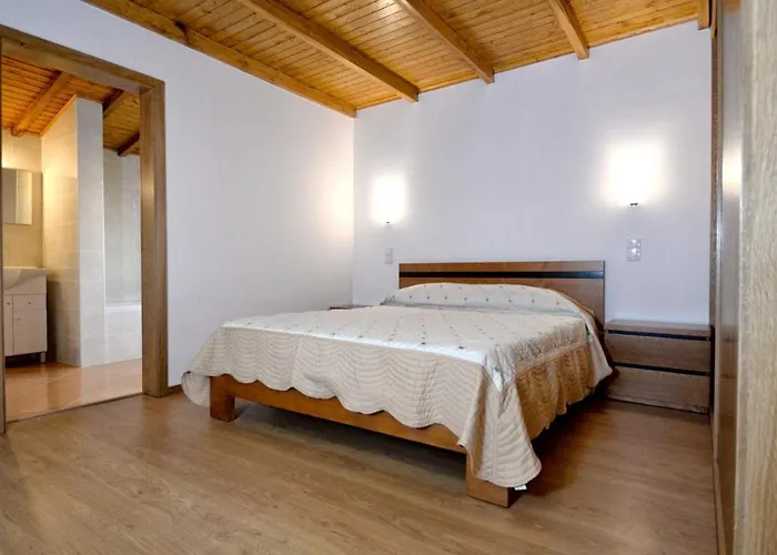 Spacious In With Private Pool Villa Celorico De Basto