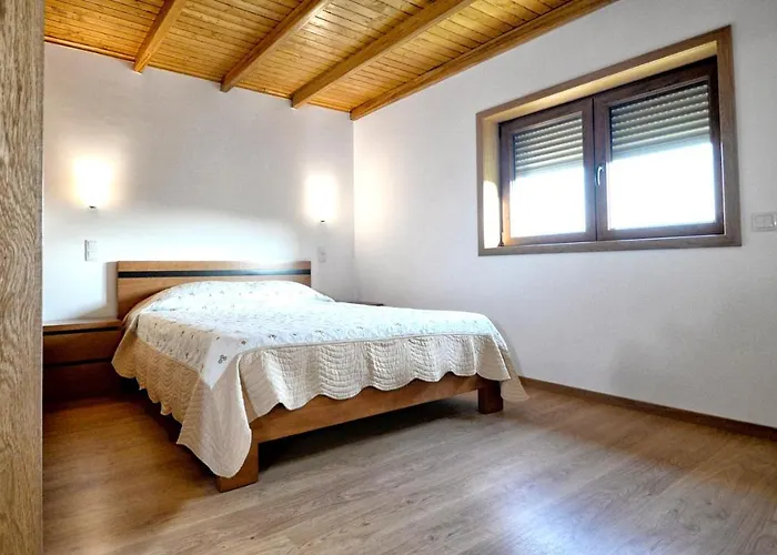 Spacious In With Private Pool Villa